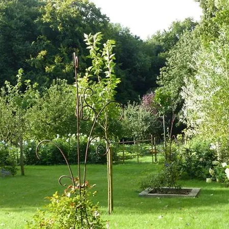 Homestay Le Jardin Du Rossignol