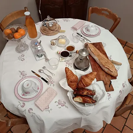 Homestay Le Jardin Du Rossignol Willeman